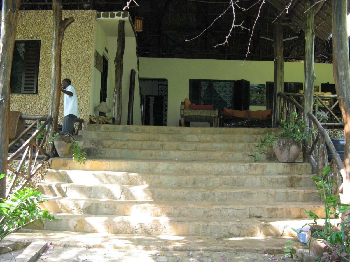 Kiloran Funzi House Exterior foto