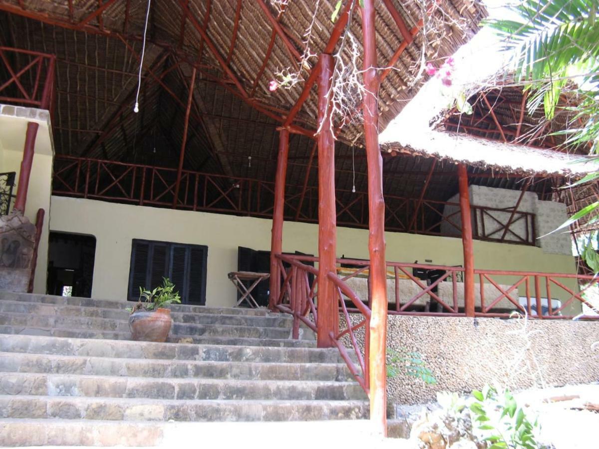 Kiloran Funzi House Exterior foto